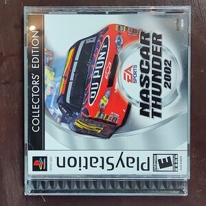 PlayStation EA Sports Collectors' Edition Nascar Thunder 2002